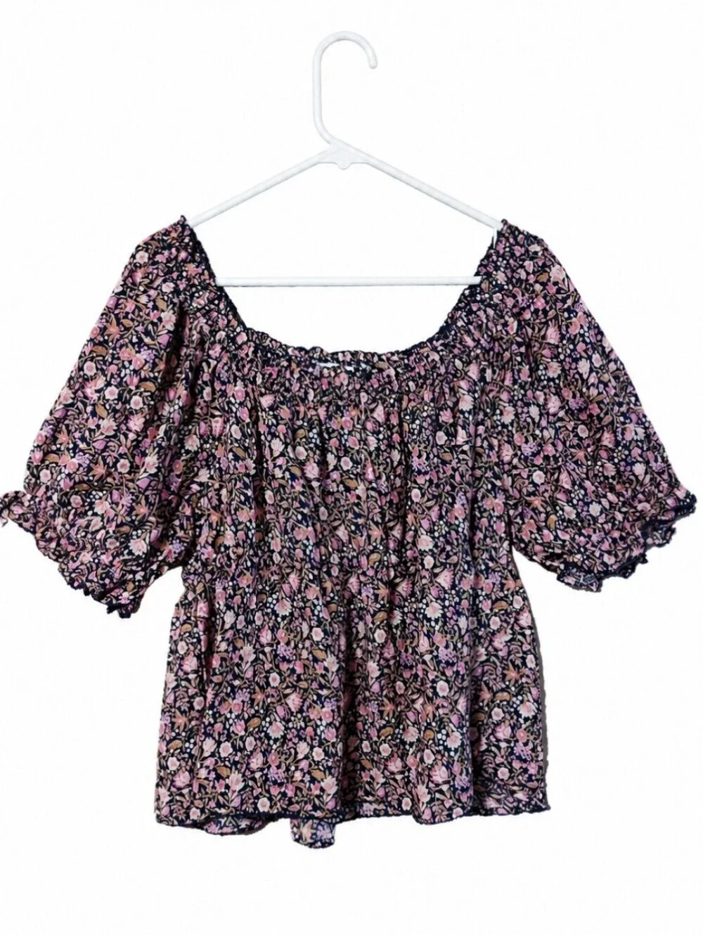 Old Navy Floral Smocked Off-Shoulder Top XL Excellent Condition